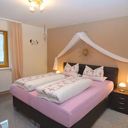 Apartamento Welcoming In Prackenbach With Covered Terrace *