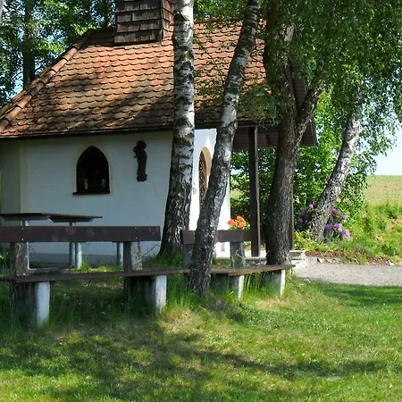 Welcoming In Prackenbach With Covered Terrace